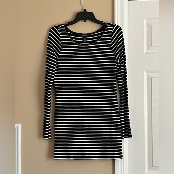 White House Black Market Tops - White House Black Market Striped Long Sleeve Shirt With Sequin Collar